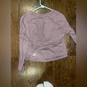 Long sleeve slit back lululemon shirt!
